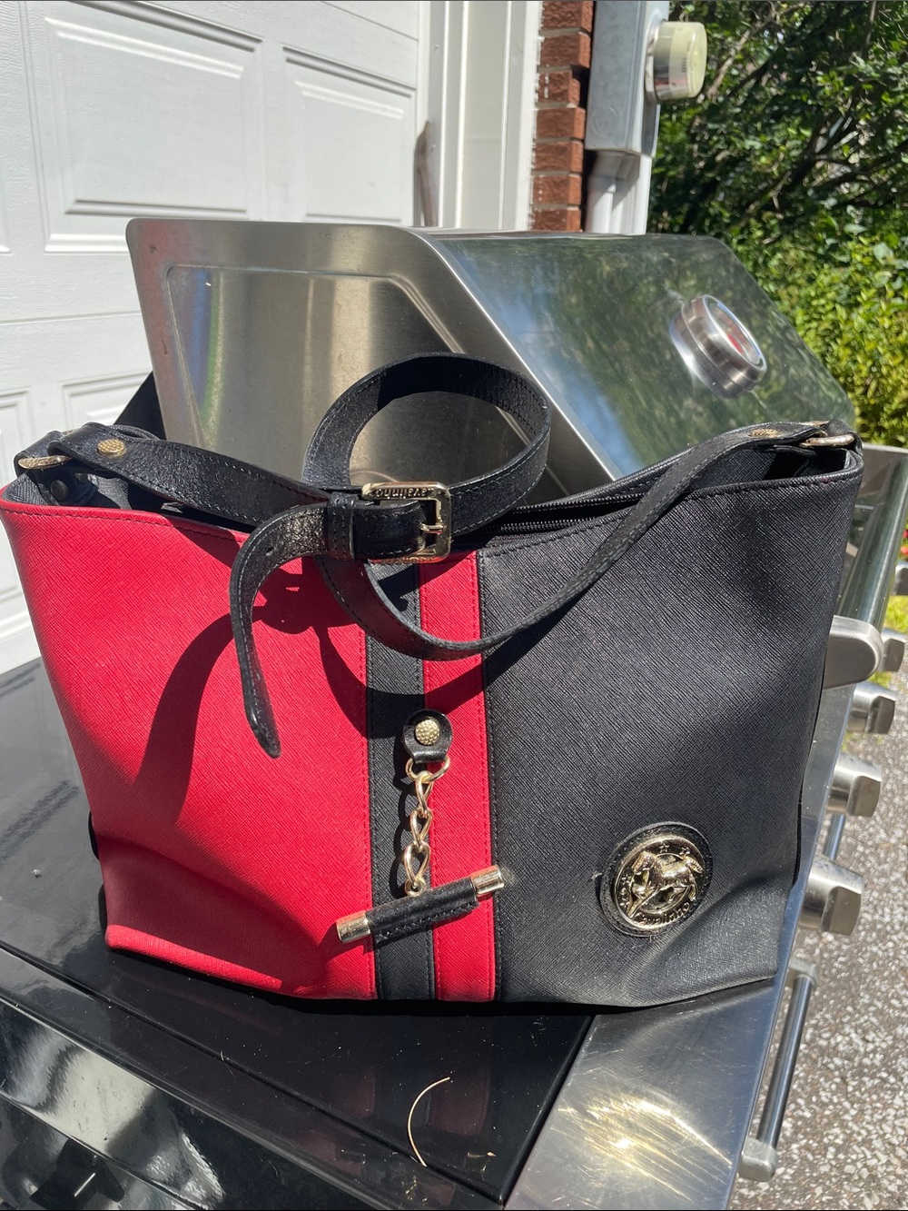 Women's Two-Tone Red and Black Tote Bag